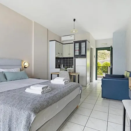 Sunset Premium 7 * Áyios Nikítas